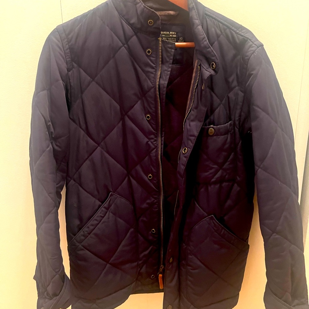 It is a navy dark blue jacket. I wore it a couple of times..